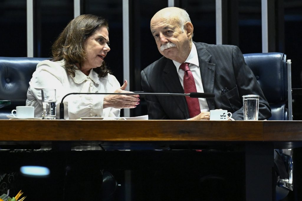 Senado Federal homenageia baiano por adoção tardia; TJBA participa da cerimônia com representação da CIJ    