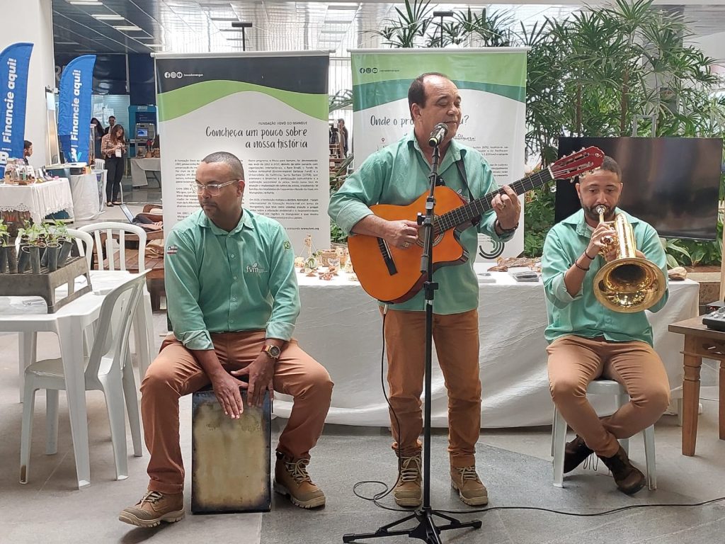 Feira de Sustentabilidade do TJBA reúne mais de 30 expositores, promove interação e aproximação com a natureza; visite e vivencie essa experiência   