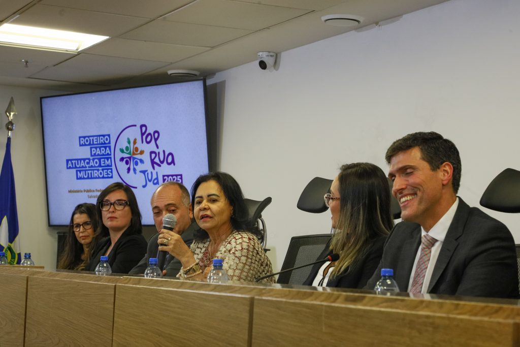 Abertura do Mutirão PopRuaJud Bahia fortalece parcerias na luta por dignidade às pessoas em situação de rua; atendimentos seguem até sexta-feira (11/7)   