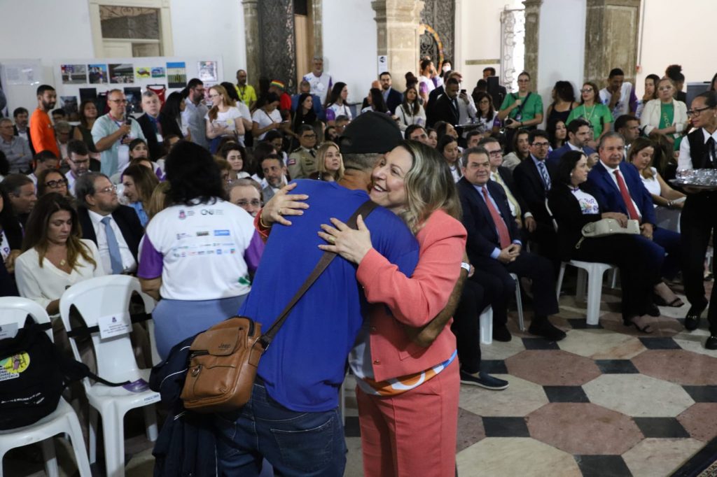 Abertura do Mutirão PopRuaJud Bahia fortalece parcerias na luta por dignidade às pessoas em situação de rua; atendimentos seguem até sexta-feira (11/7)   
