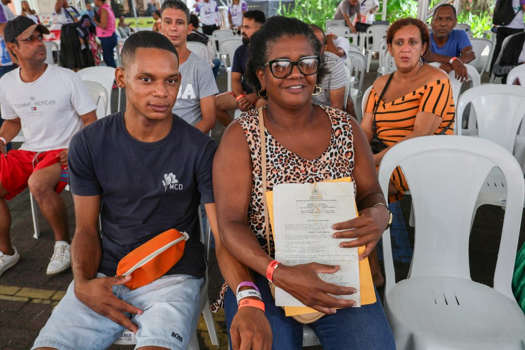 Primeiro dia do Mutirão PopRuaJud Bahia realiza mais de 800 atendimentos voltados à população em situação de rua   