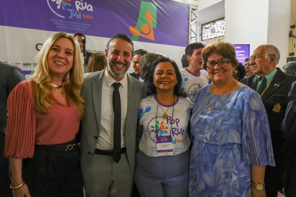 Abertura do Mutirão PopRuaJud Bahia fortalece parcerias na luta por dignidade às pessoas em situação de rua; atendimentos seguem até sexta-feira (11/7)   