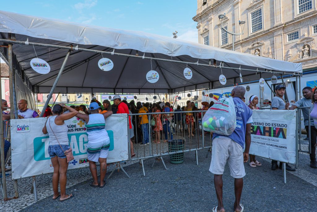 Primeiro dia do Mutirão PopRuaJud Bahia realiza mais de 800 atendimentos voltados à população em situação de rua   