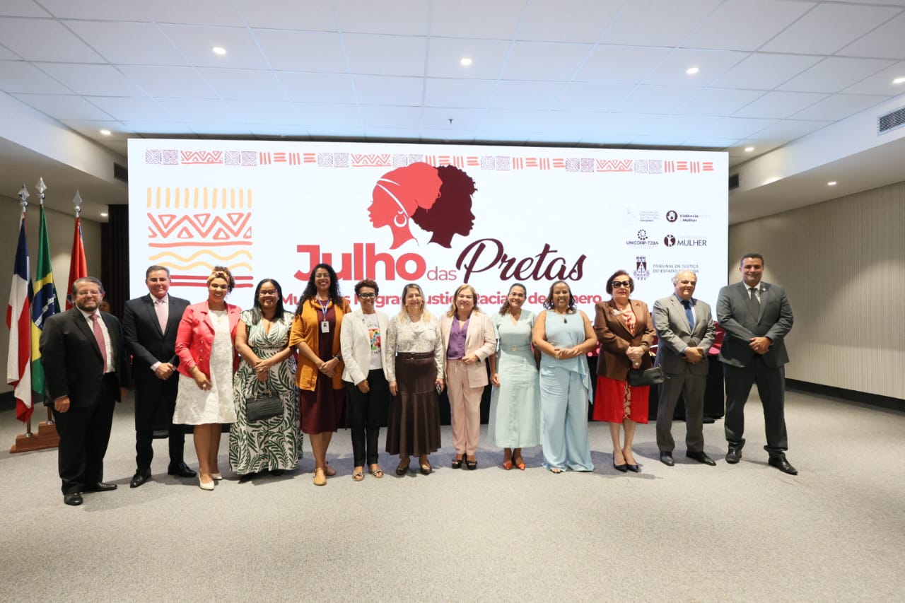Julho das Pretas reúne juristas para debater desigualdade de gênero e de raça   