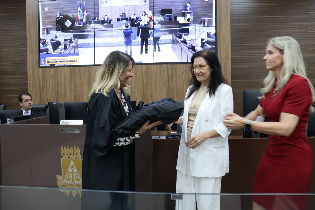 Tribunal de Justiça da Bahia tem nova Desembargadora: Maria das Graças Hamilton  