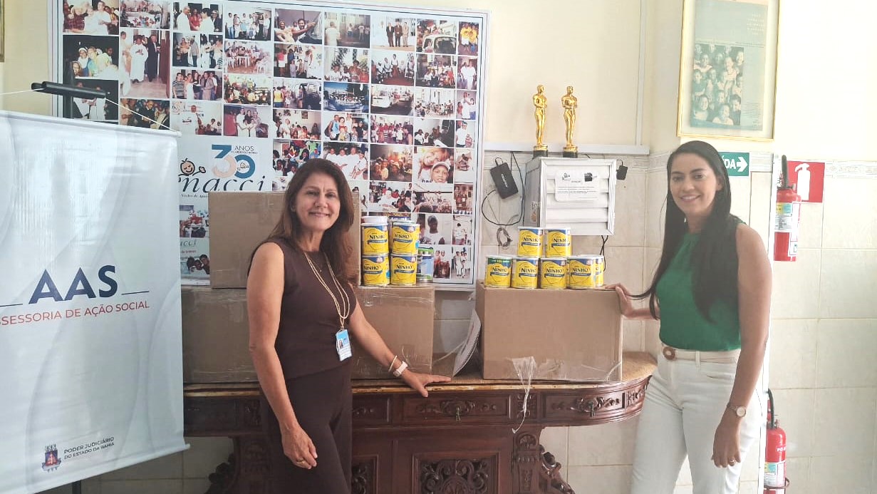 TJBA doa 125 quilos de leite em pó para o Núcleo de Apoio ao Combate do Câncer Infantil  
