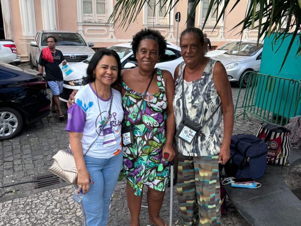 Primeiro dia do Mutirão PopRuaJud Bahia realiza mais de 800 atendimentos voltados à população em situação de rua   