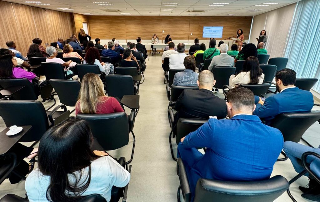 Conecta Justiça firma novas parcerias; projeto leva inclusão digital a quem mais precisa   