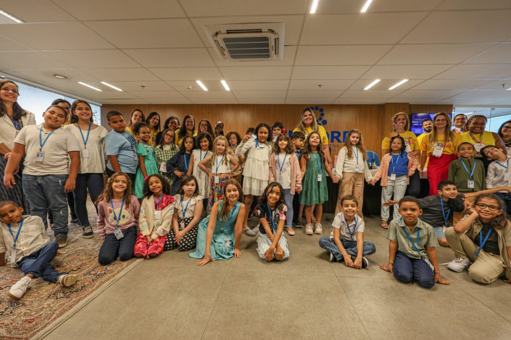 TJBA recebe pequenos(as) servidores(as) para mais uma edição do “Servidor por 1 Dia”, no seu edifício-sede, em Salvador    