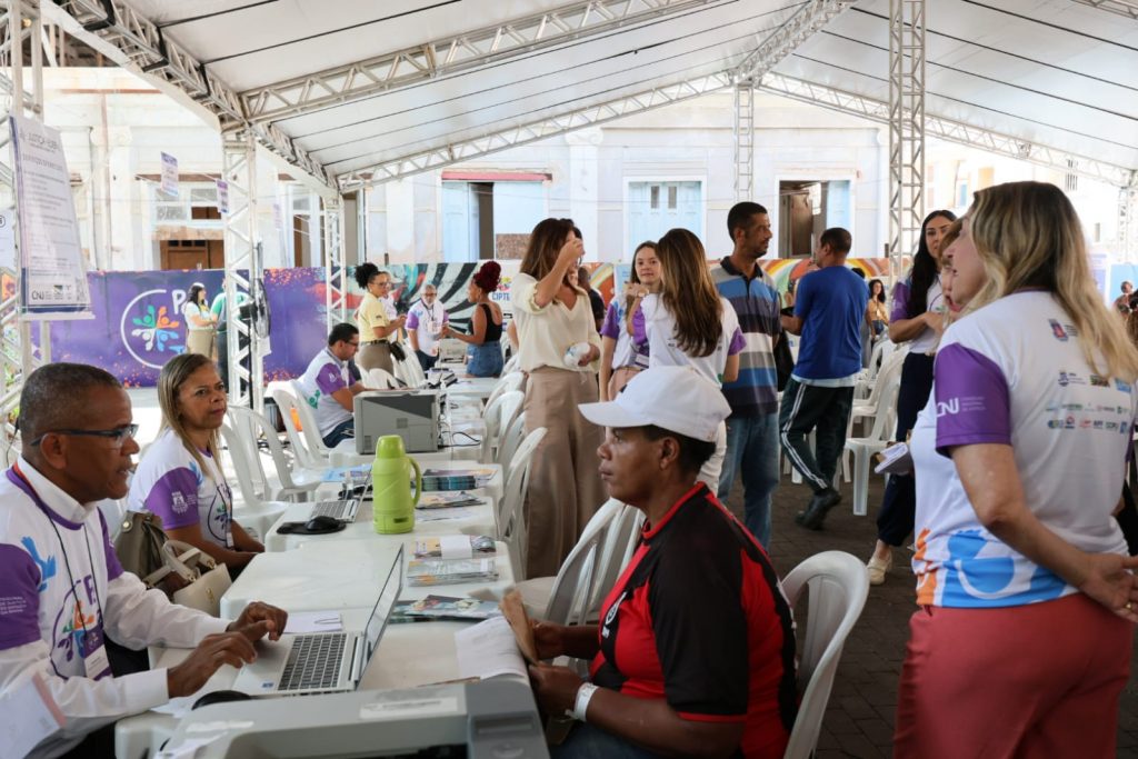 Abertura do Mutirão PopRuaJud Bahia fortalece parcerias na luta por dignidade às pessoas em situação de rua; atendimentos seguem até sexta-feira (11/7)   
