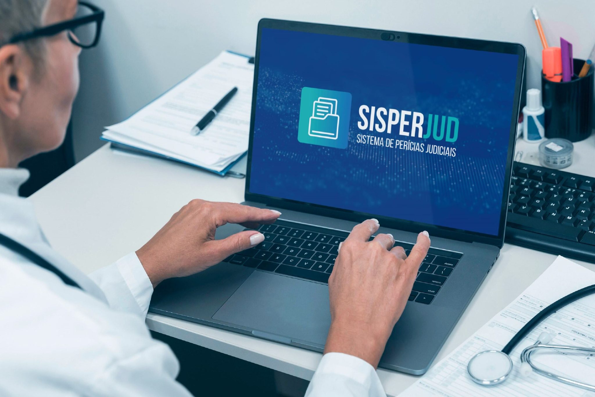 Decreto regulamenta Sistema de Perícias Judiciais com capacitação obrigatória e uso a partir de 1º de julho    