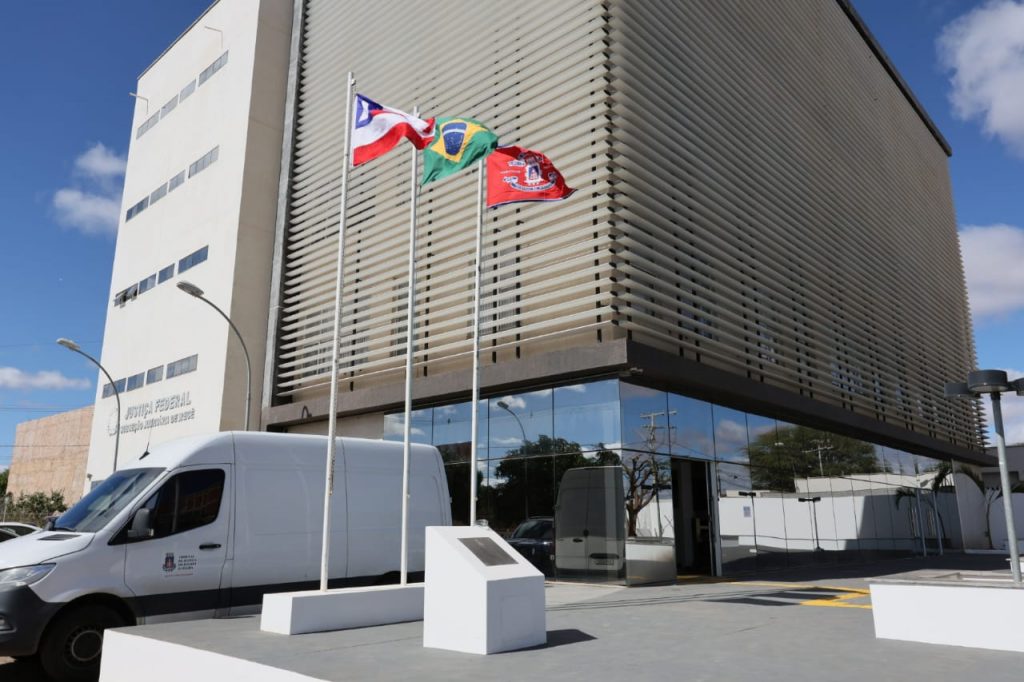 TJBA Mais Perto em Irecê inicia com capacitações para servidores e com atendimentos dos Secretários da Presidência às unidades judiciais    