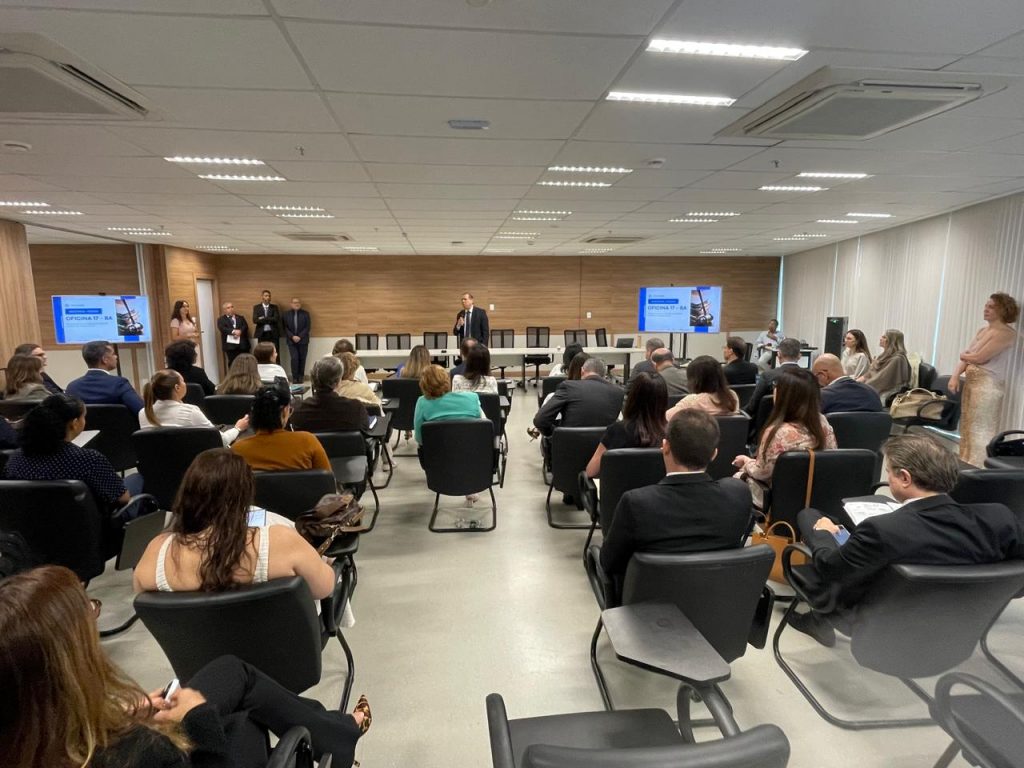 Magistrados e membros dos NatJus passam por capacitação voltada à tomada de decisão judicial de saúde; oficina ministrada por representantes do Hospital Sírio Libanês segue até o dia 1º/8   