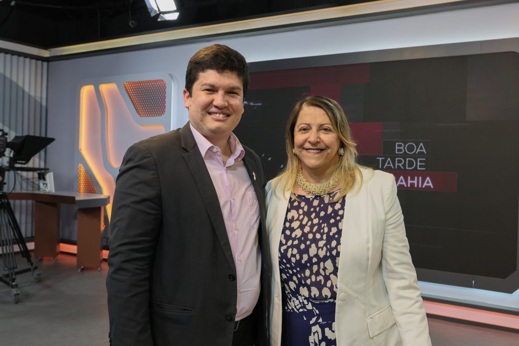 Desembargadora Presidente destaca ações do TJBA ao participar de programas na TV Band e na TV Aratu   