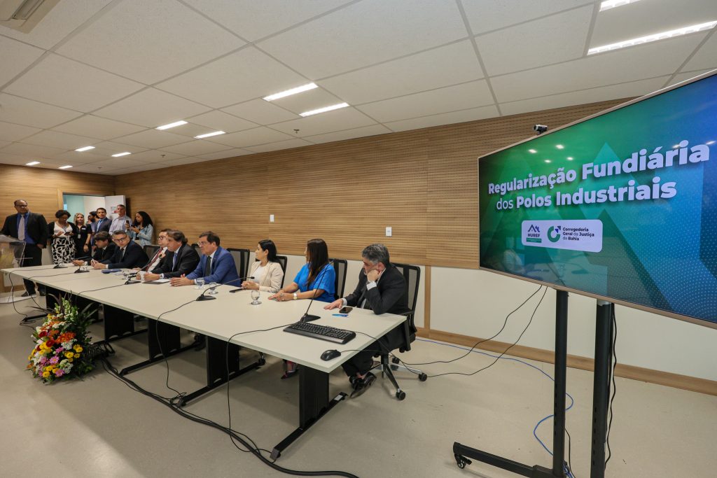 Corregedoria-Geral da Justiça realiza o 1º Encontro Interinstitucional do Projeto de Regularização Fundiária dos Polos Industriais da Bahia  