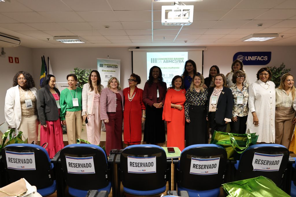 Presidente Cynthia Resende e Desembargadora Nágila Brito participam da abertura do 3º Congresso Estadual da Associação Brasileira das Mulheres de Carreira Jurídica   