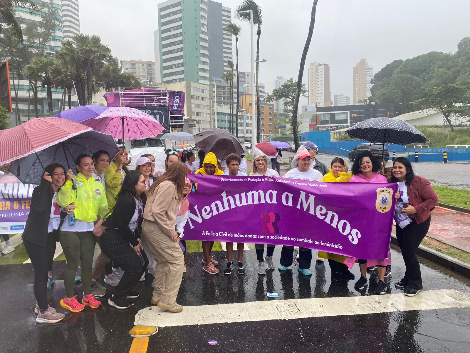 TJBA participa da Caminhada contra o Feminicídio e reforça o compromisso institucional com a proteção das mulheres   