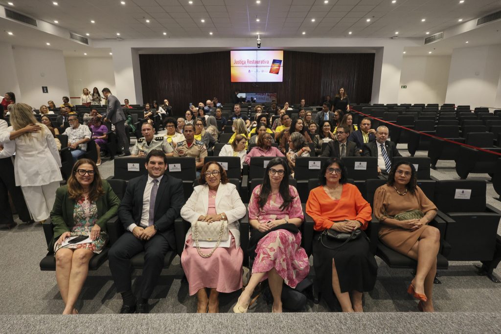 Evento no TJBA celebra os 20 anos da Justiça Restaurativa na Bahia e lança 6ª edição da Revista Consenso    