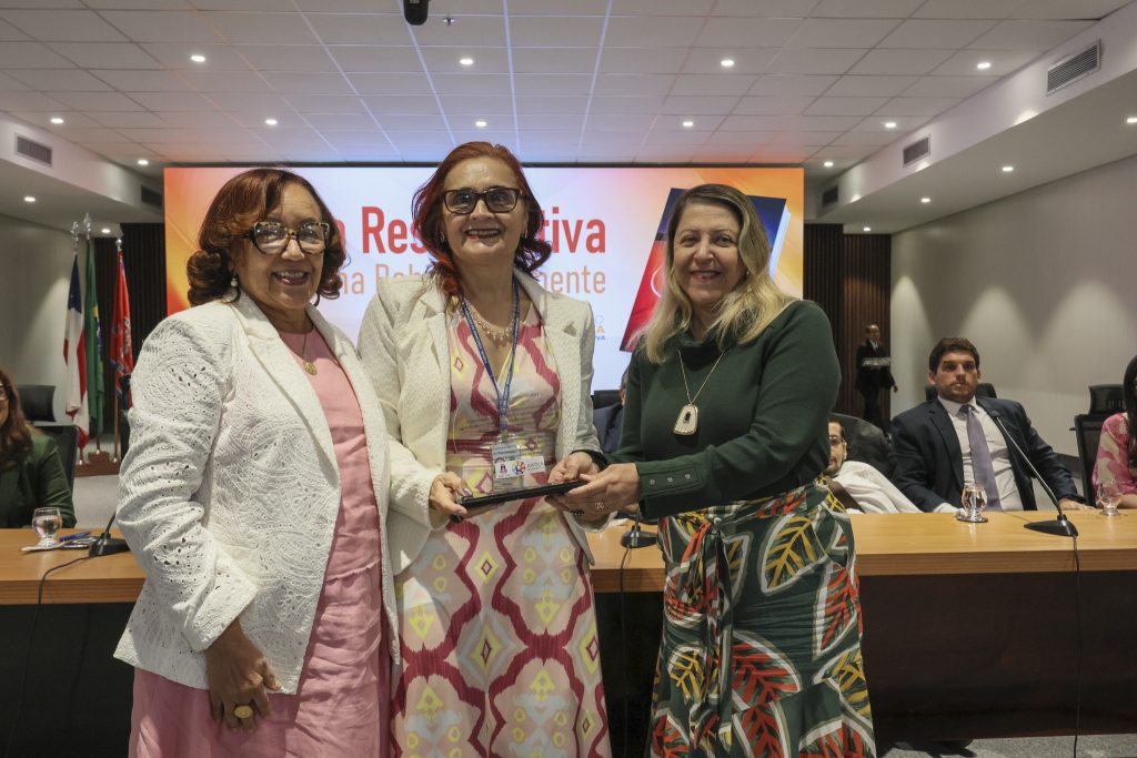 Evento no TJBA celebra os 20 anos da Justiça Restaurativa na Bahia e lança 6ª edição da Revista Consenso    
