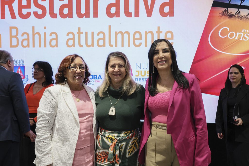 Evento no TJBA celebra os 20 anos da Justiça Restaurativa na Bahia e lança 6ª edição da Revista Consenso    