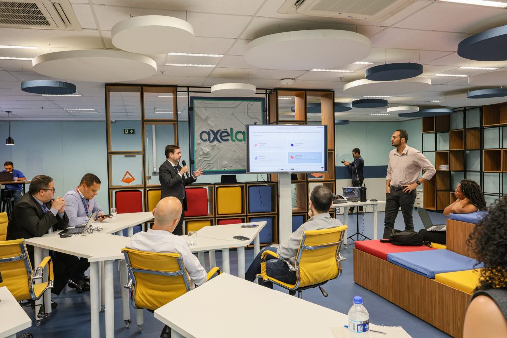 Oficina no AxéLab reúne magistrados e servidores para definir desafios do Hackathon do TJBA   