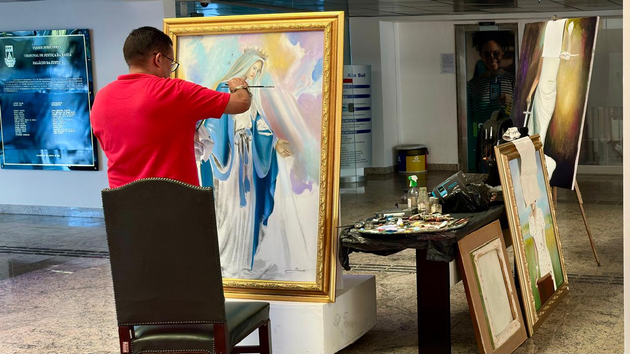 TJBA recebe exposição “Universo das Cores” do artista plástico Dimas até o dia 21 de agosto   