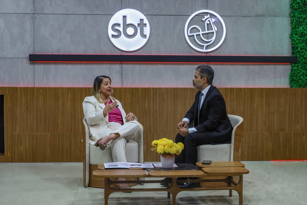 Desembargadora Presidente destaca ações do TJBA ao participar de programas na TV Band e na TV Aratu   