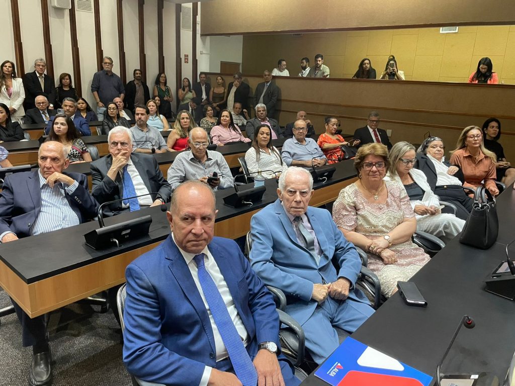 1º Vice-Presidente do TJBA participa de homenagem da ALBA a Ministro do STJ e a Cônsul honorário do Brasil na Itália    