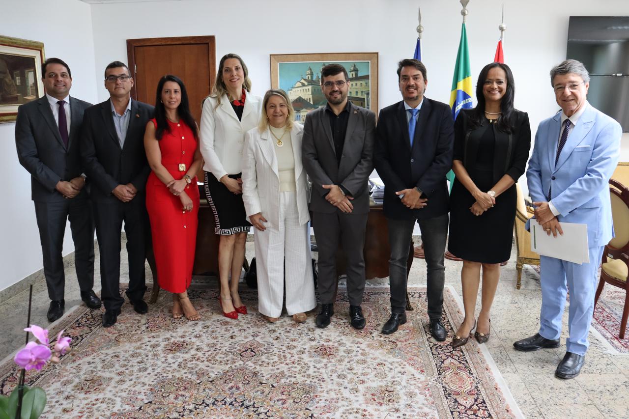 TJBA reúne-se com equipe da Prefeitura de Ilhéus para deliberar sobre a entrega do novo Fórum da comarca    