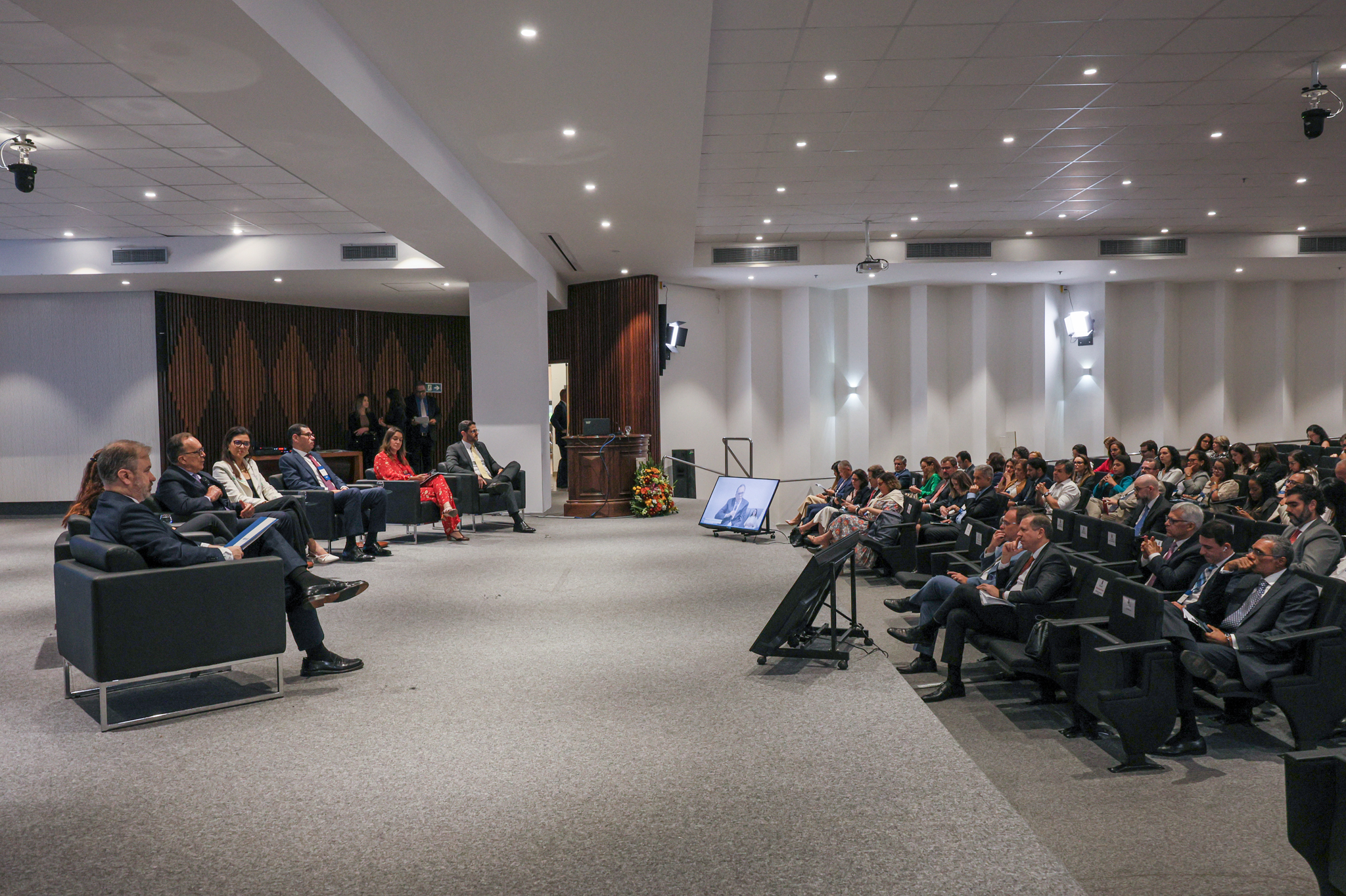 Seminário no TJBA discute desafios para consolidação da arbitragem como instrumento de resolução de conflitos envolvendo o poder público    