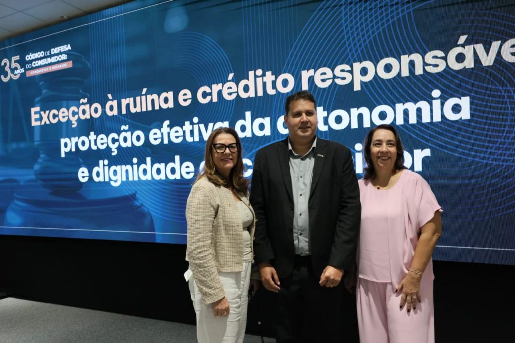 Debate sobre evolução e desafios do Código de Defesa do Consumidor, que completa 35 anos, enche auditório do TJBA    