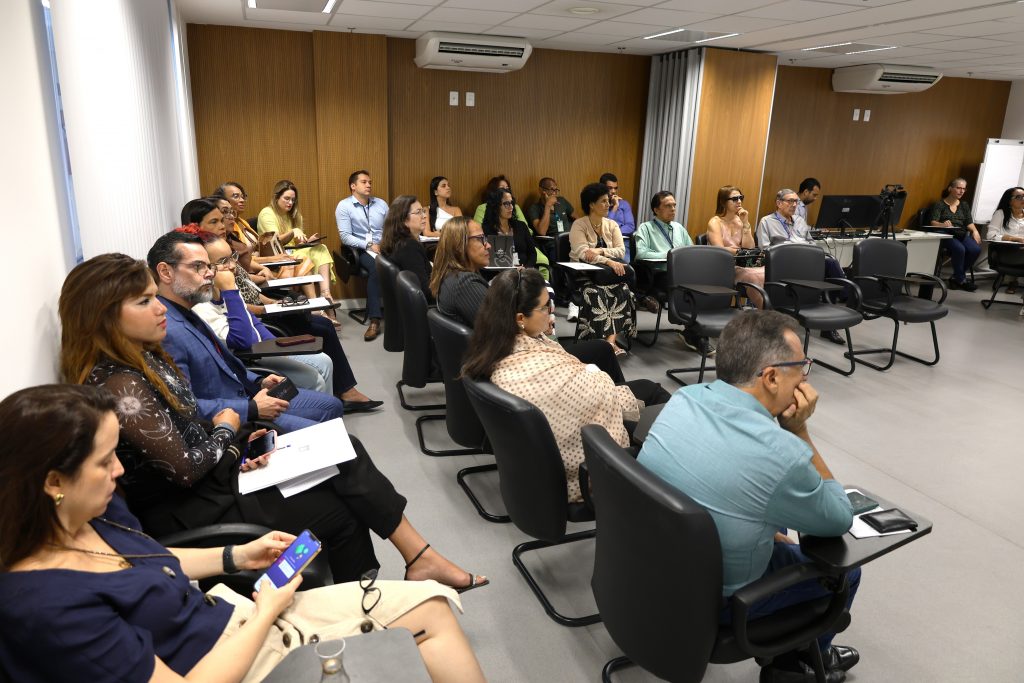 Aposentadoria em foco: Prosseguir 2025 inicia programação com palestra sobre saúde e bem-estar    