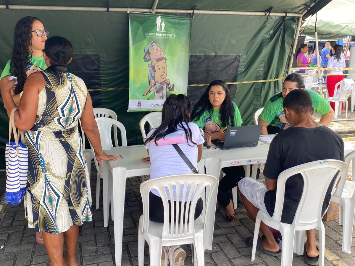 AÇÃO SOCIAL EM ITAPUÃ: NUPEMEC LEVA PROJETO “PAI PRESENTE” E FORTALECE VÍNCULOS FAMILIARES     