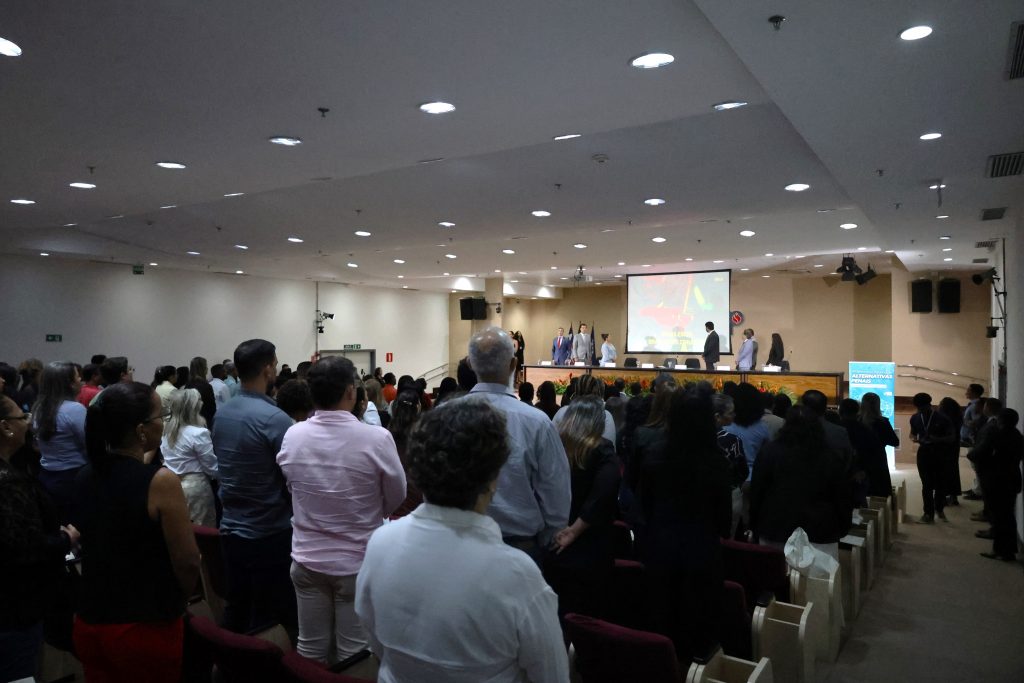 Desembargador Geder Gomes participa do III Seminário Nacional de Alternativas Penais   