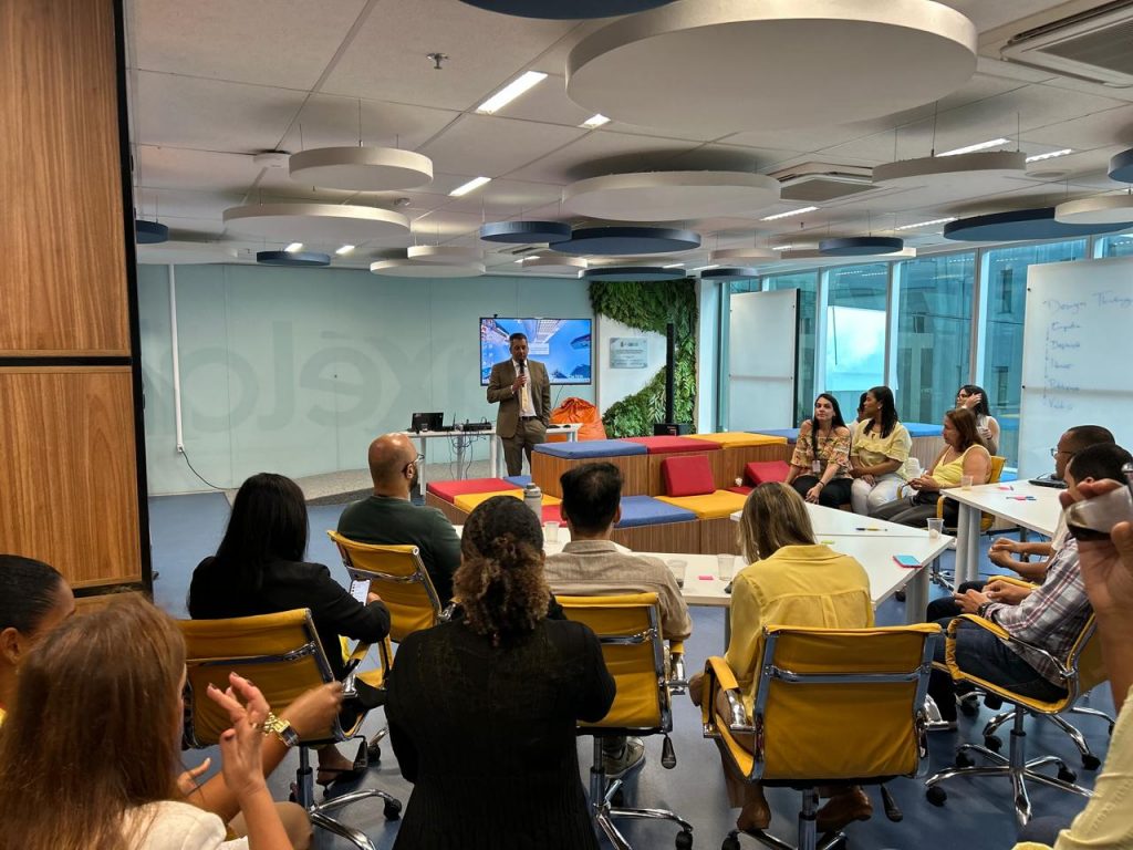 SETIM realiza oficina alusiva ao Setembro Amarelo com metodologia Design Thinking no AxéLab   