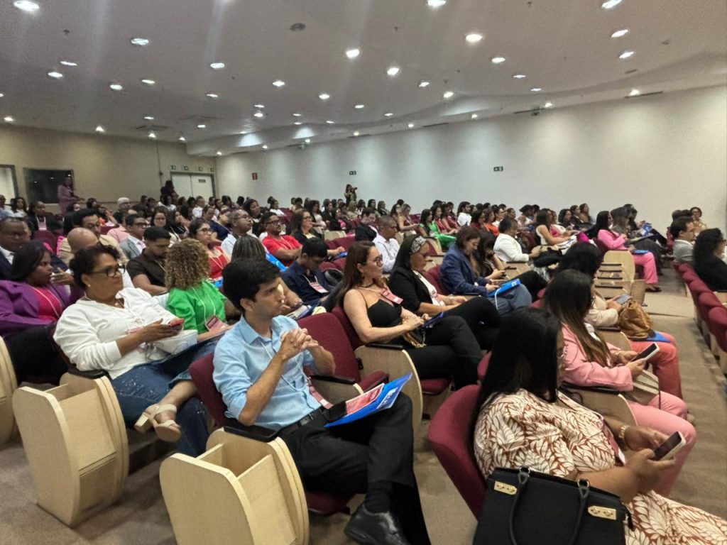 Controladora-Geral do TJBA participa do I Congresso de Mulheres no Controle da Gestão Pública   