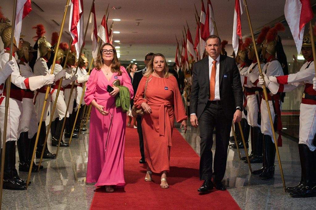 Desembargadores do TJBA prestigiam posse de novos ministros do Superior Tribunal de Justiça    