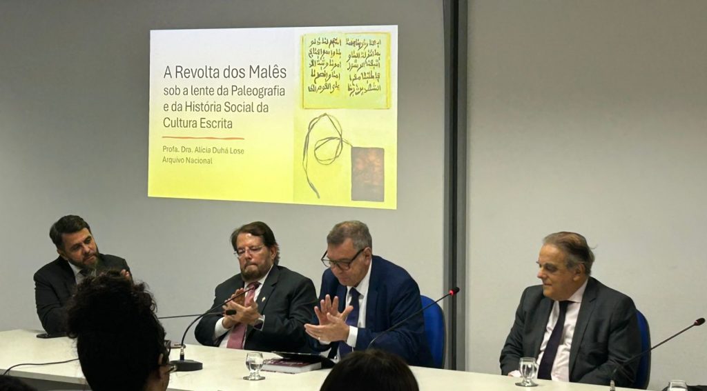 GALERIA DE FOTOS – SEMINÁRIO A REVOLTA DOS MALÊS SOB A LENTE DA PALEOGRAFIA  