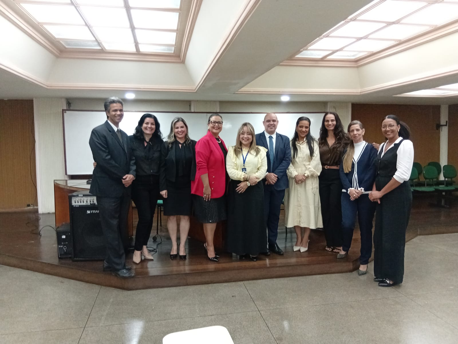 Pontes do Saber: Juíza Michelline Bittencourt palestra para alunos da Fundação Visconde de Cairu   