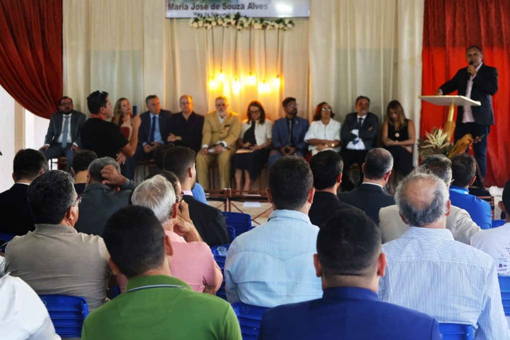 Abertura da Praça de Justiça e Cidadania em Canudos reúne mutirão de serviços oferecidos à população e conteúdo histórico; programação segue até dia 3 de outubro   