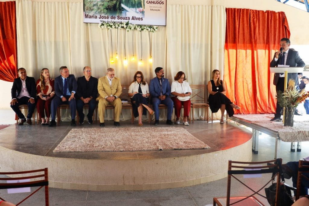Abertura da Praça de Justiça e Cidadania em Canudos reúne mutirão de serviços oferecidos à população e conteúdo histórico; programação segue até dia 3 de outubro   