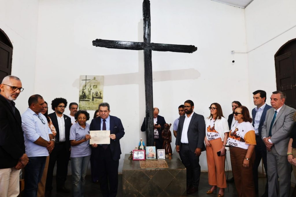 Praça de Justiça e Cidadania em Canudos tem presença do Ministro Carlos Pires Brandão, inauguração de Cejusc e audiência pública sobre reparação pelos danos da guerra de 1897   