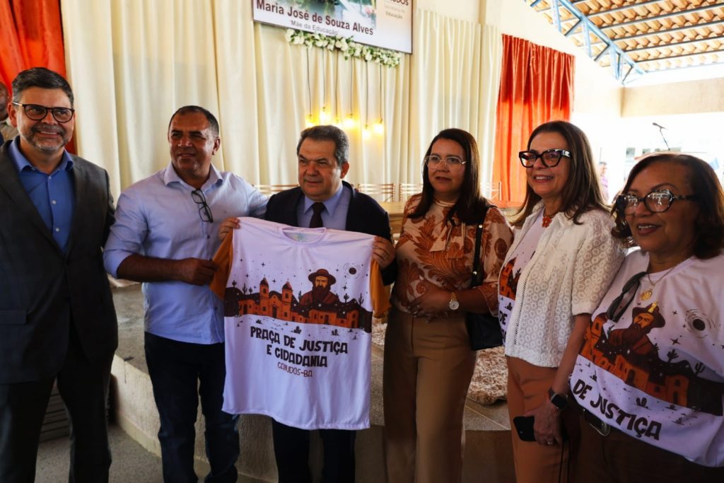 Praça de Justiça e Cidadania em Canudos tem presença do Ministro Carlos Pires Brandão, inauguração de Cejusc e audiência pública sobre reparação pelos danos da guerra de 1897   