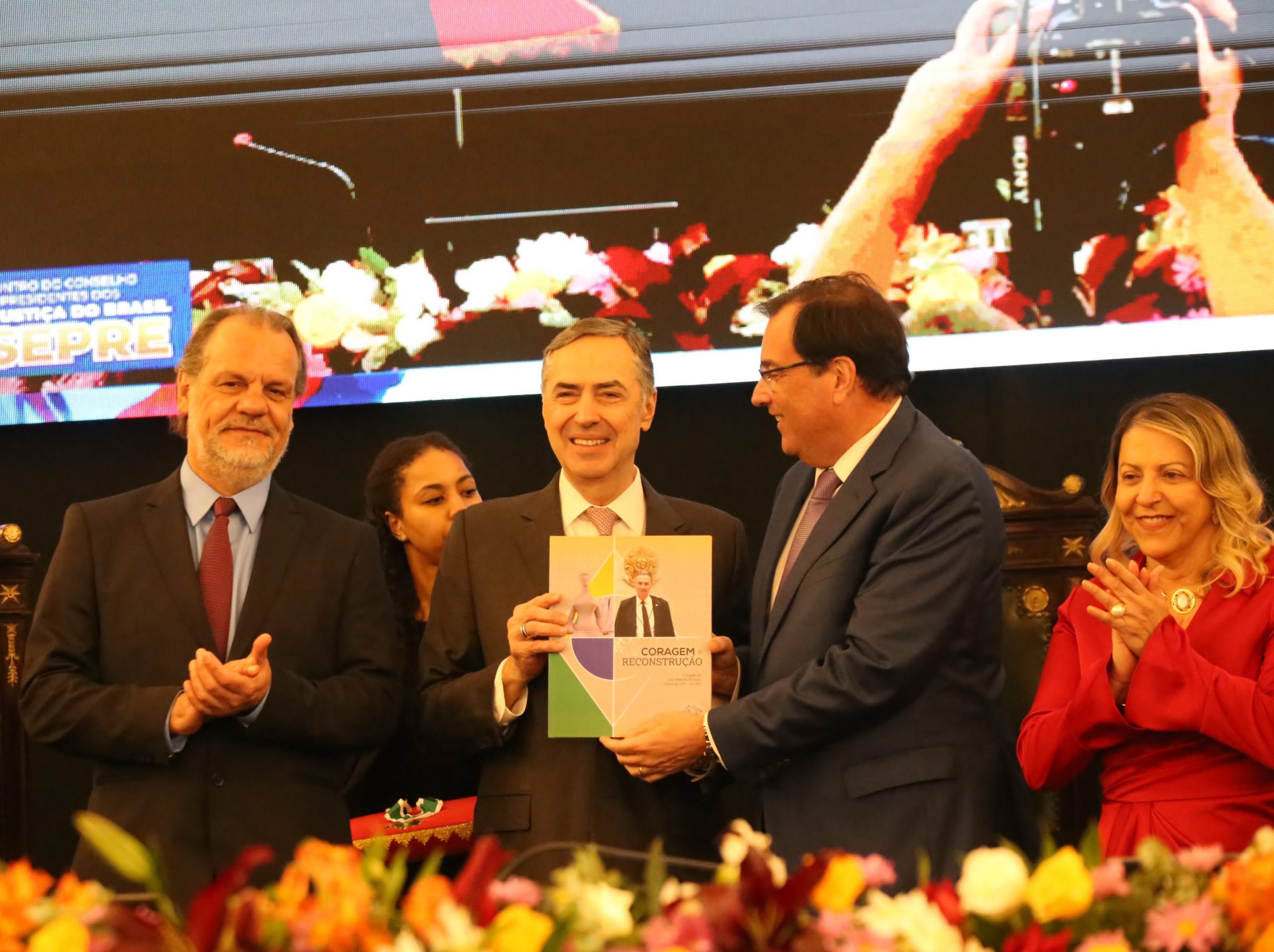 XVII Encontro do Consepre inicia com palestra do Ministro Luís Roberto Barroso e foco em sustentabilidade, inclusão e transformação digital   