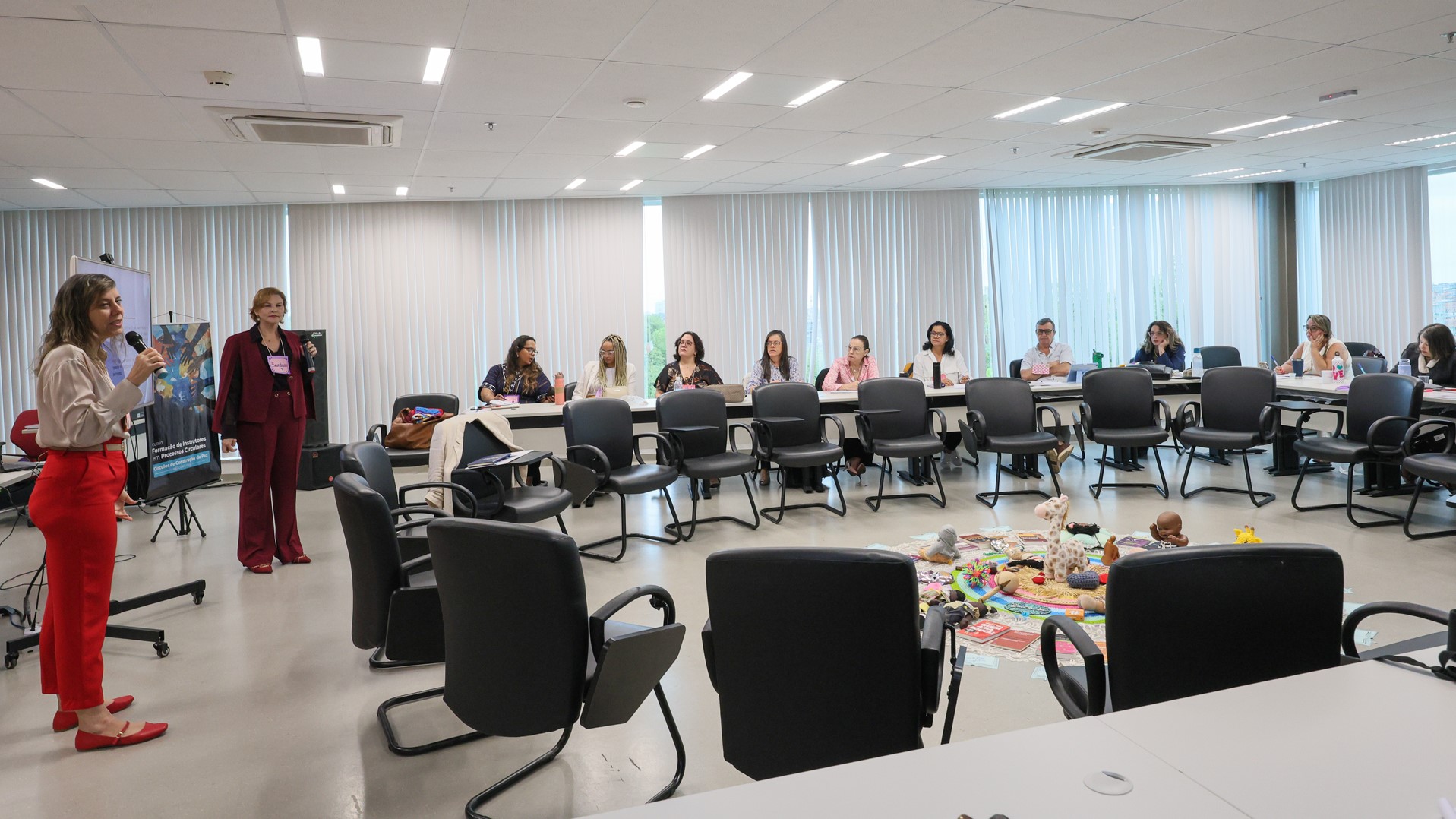 NJR2G e Unicorp-TJBA promovem curso inédito de Formação de Instrutores em Justiça Restaurativa