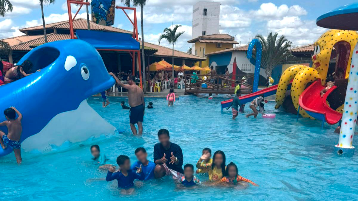 TJBA leva jovens do Lar da Criança, na Comarca de Araci, para parque aquático    