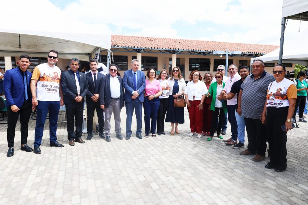 Abertura da Praça de Justiça e Cidadania em Canudos reúne mutirão de serviços oferecidos à população e conteúdo histórico; programação segue até dia 3 de outubro   