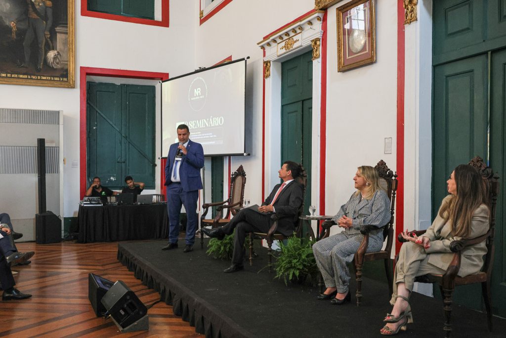 Desembargadores do TJBA comparecem a seminário sobre reforma tributária   