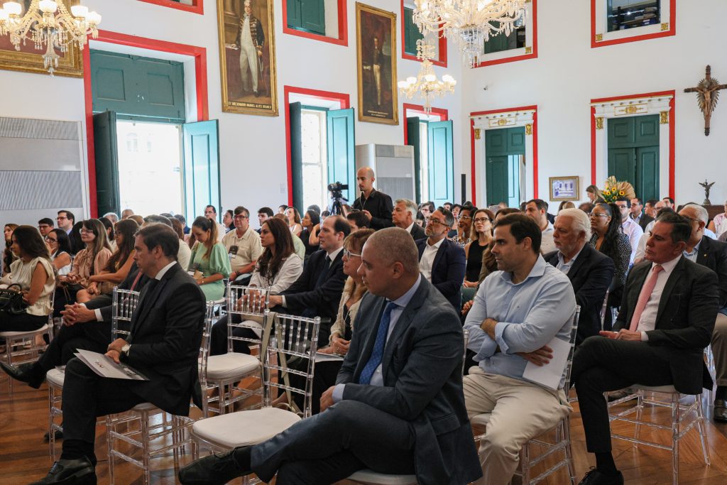 Desembargadores do TJBA comparecem a seminário sobre reforma tributária   