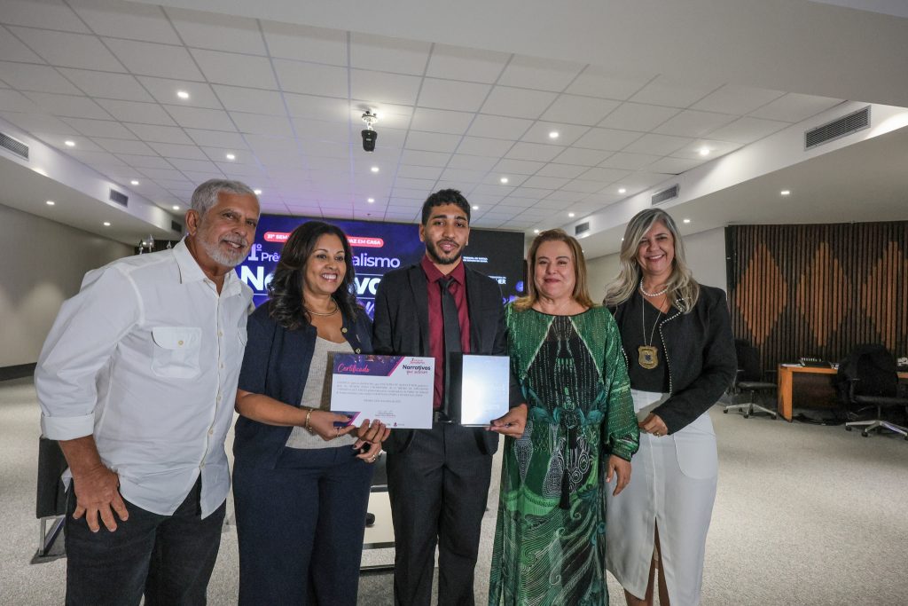 Premiação do TJBA a jornalistas e debate sobre o papel da mídia no enfrentamento à violência contra as mulheres marcam a abertura da 31ª Semana da Justiça pela Paz em Casa   